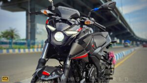 Bajaj कम्पनी लेकर आयी अपने ग्राहकों के लिए Pulsar N160 बाइक जाने क्या है कीमत 