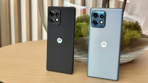 Oneplus का चकना चूर कर देगा Motorola का धाकड़ स्मार्टफोन, धांसू कैमरा क्वालिटी के साथ मिलेगा दमदार बैटरी